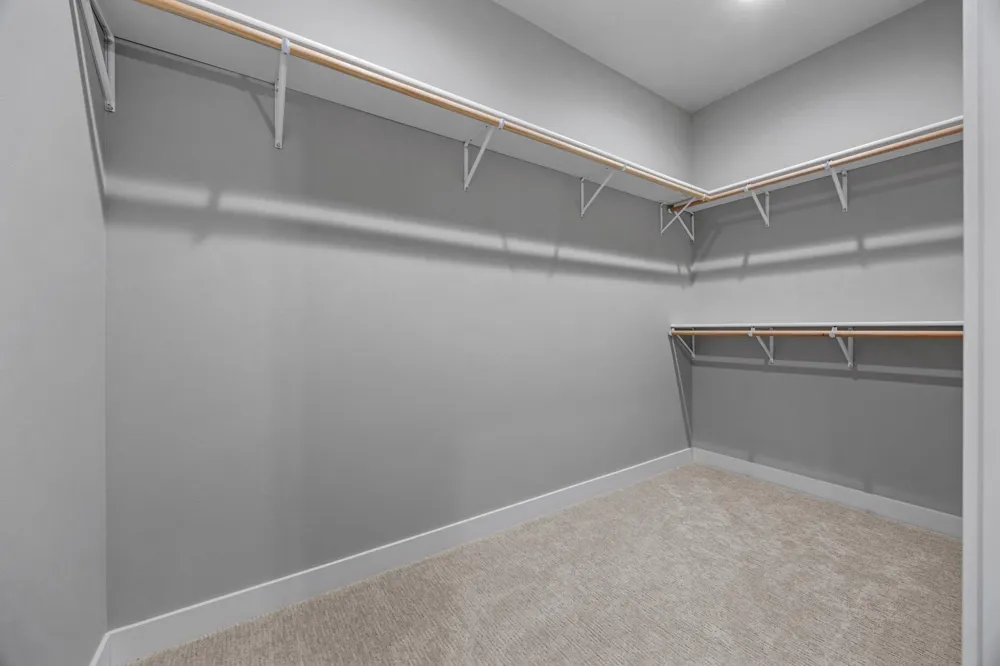 106 Pine Drive Hankinson, ND 58041