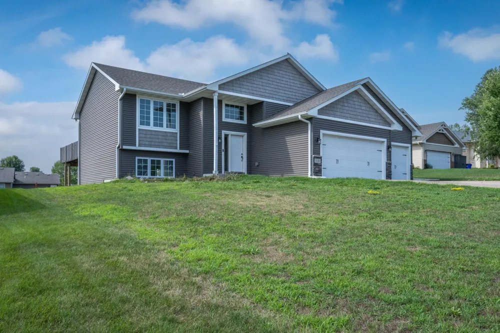 818 Rose Court Somerset, WI 54025