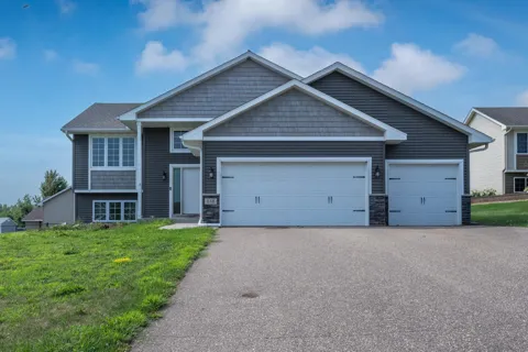 818 Rose Court