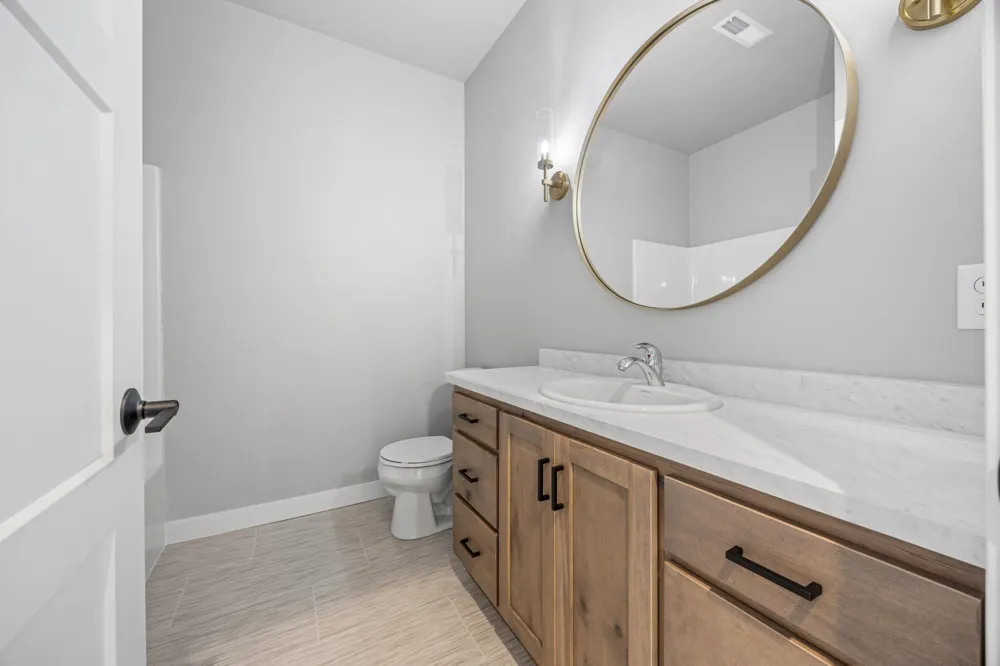 301 Pine Drive Hankinson, ND 58041