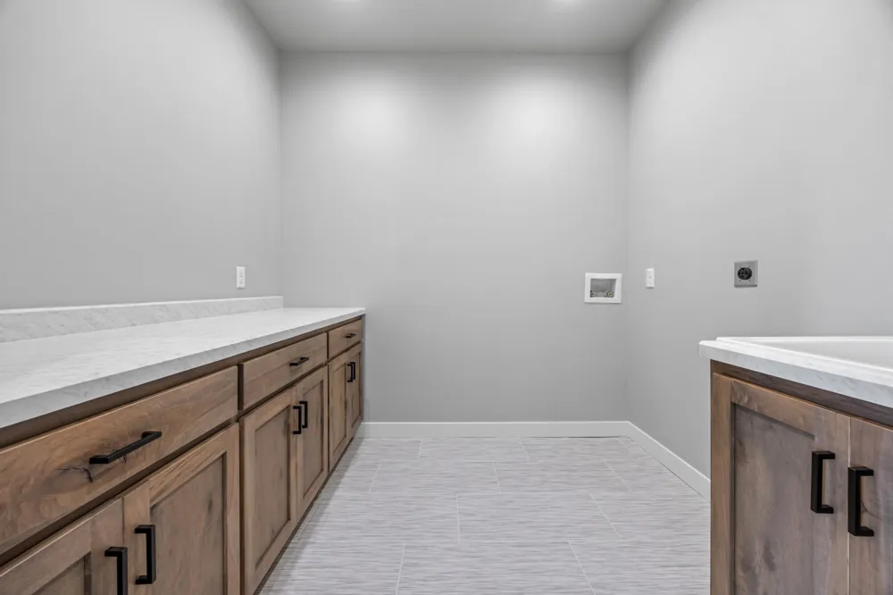 301 Pine Drive Hankinson, ND 58041