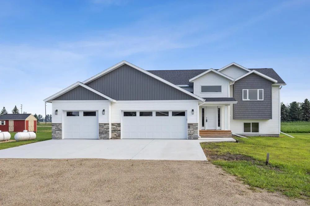 300 Prairie Drive Hankinson, ND 58041