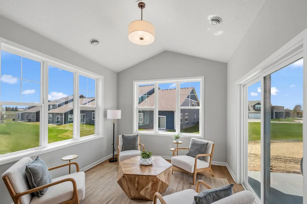 3680 Holbrook Drive Waconia, MN 55387
