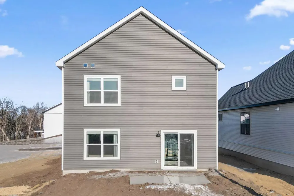 4143 Ramsay Way Waconia, MN 55387