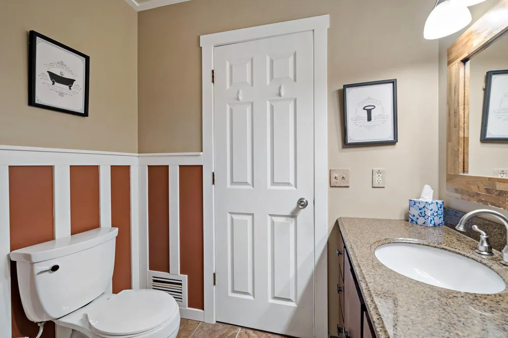 2004 Arkwright Street Maplewood, MN 55117