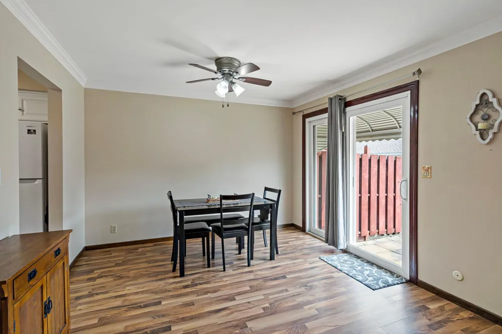 2004 Arkwright Street Maplewood, MN 55117