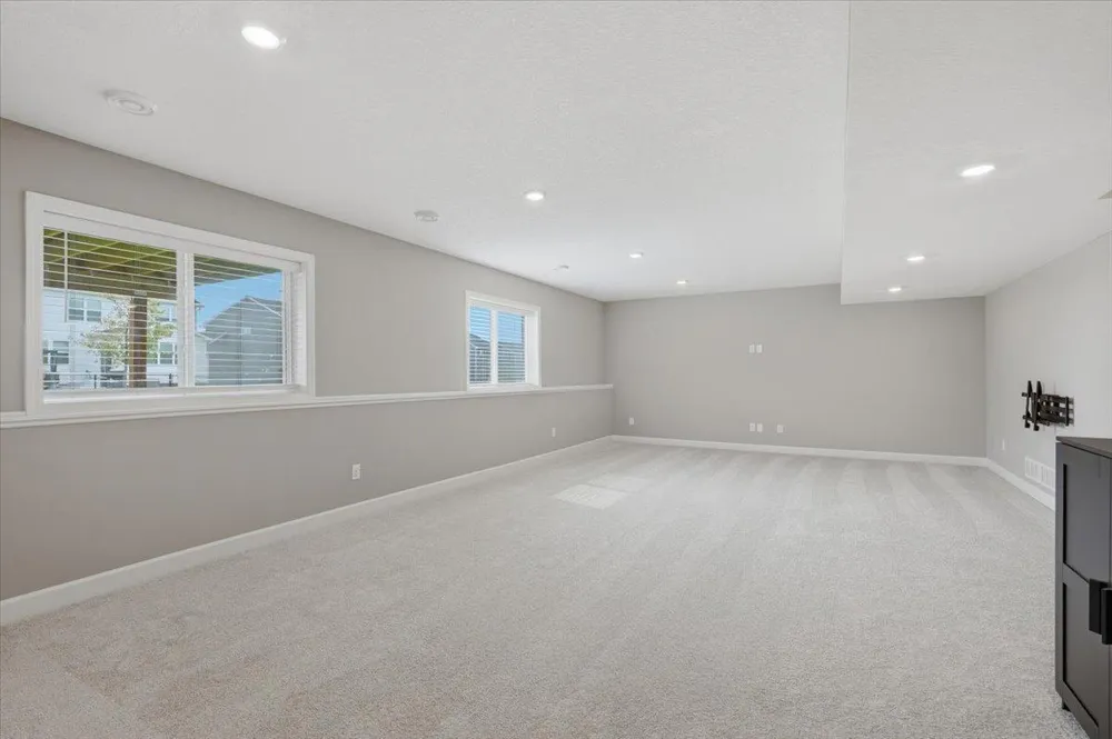 6023 Inskip Avenue S Cottage Grove, MN 55016