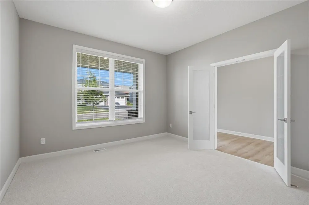 6023 Inskip Avenue S Cottage Grove, MN 55016