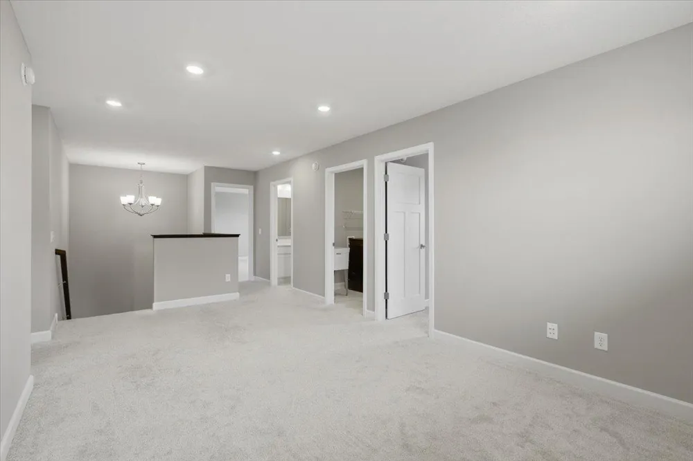 6023 Inskip Avenue S Cottage Grove, MN 55016