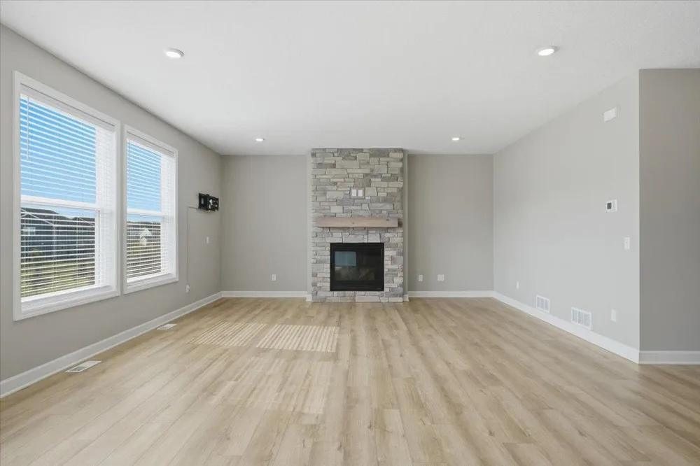 6023 Inskip Avenue S Cottage Grove, MN 55016