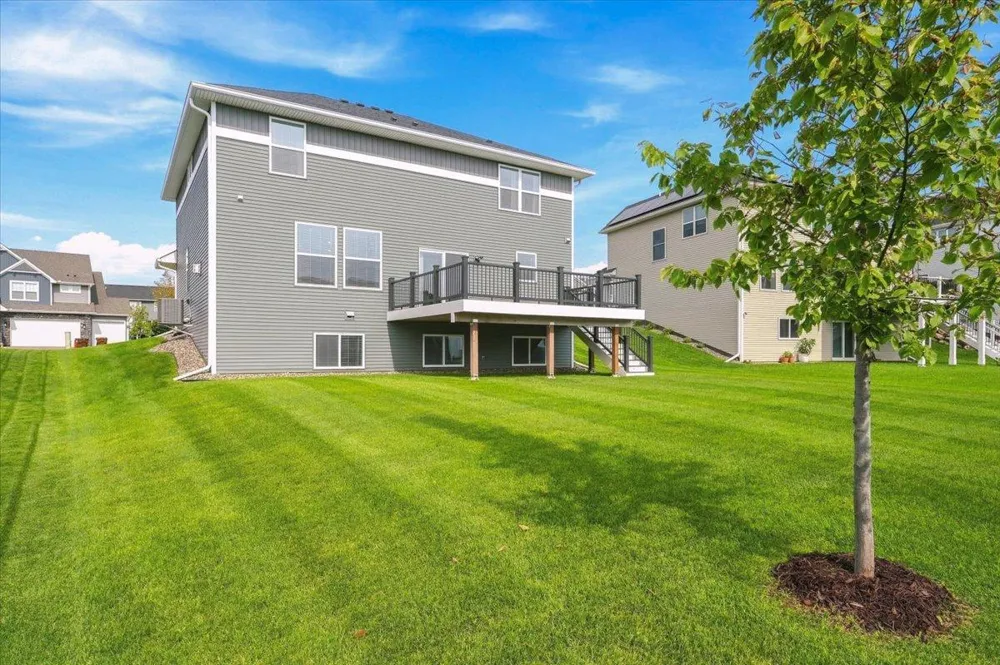 6023 Inskip Avenue S Cottage Grove, MN 55016