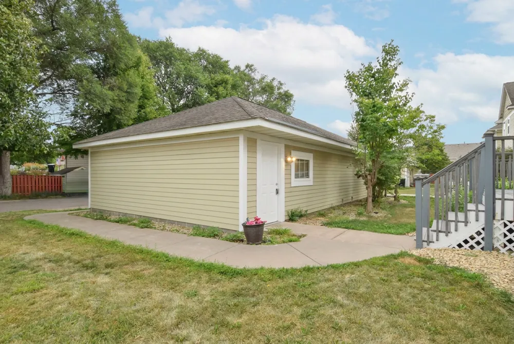 13322 Tulip Street NW Andover, MN 55304