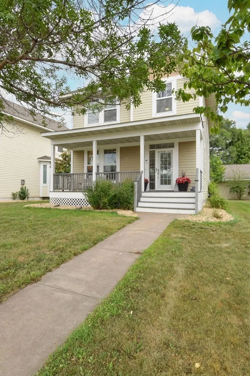 13322 Tulip Street NW Andover, MN 55304