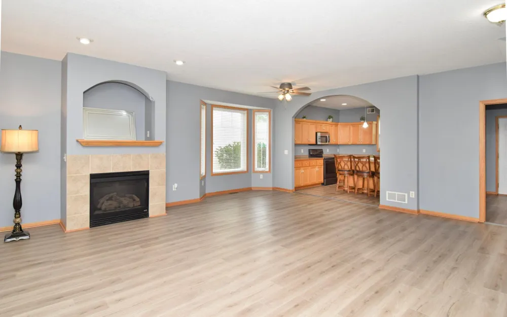 13322 Tulip Street NW Andover, MN 55304