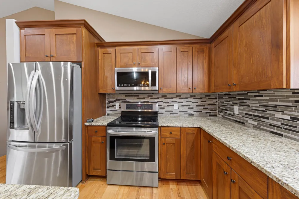 2401 Foxtail Lane Faribault, MN 55021