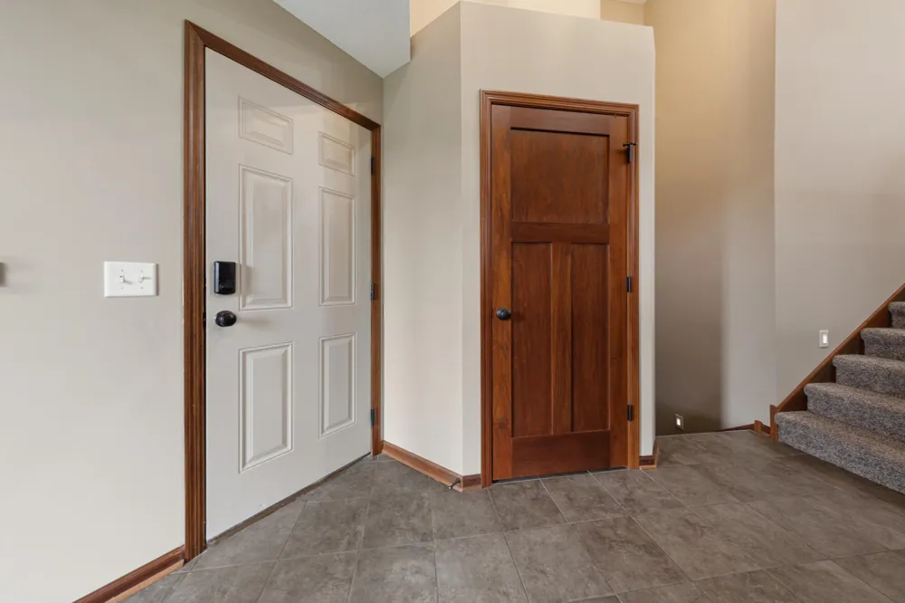 2401 Foxtail Lane Faribault, MN 55021