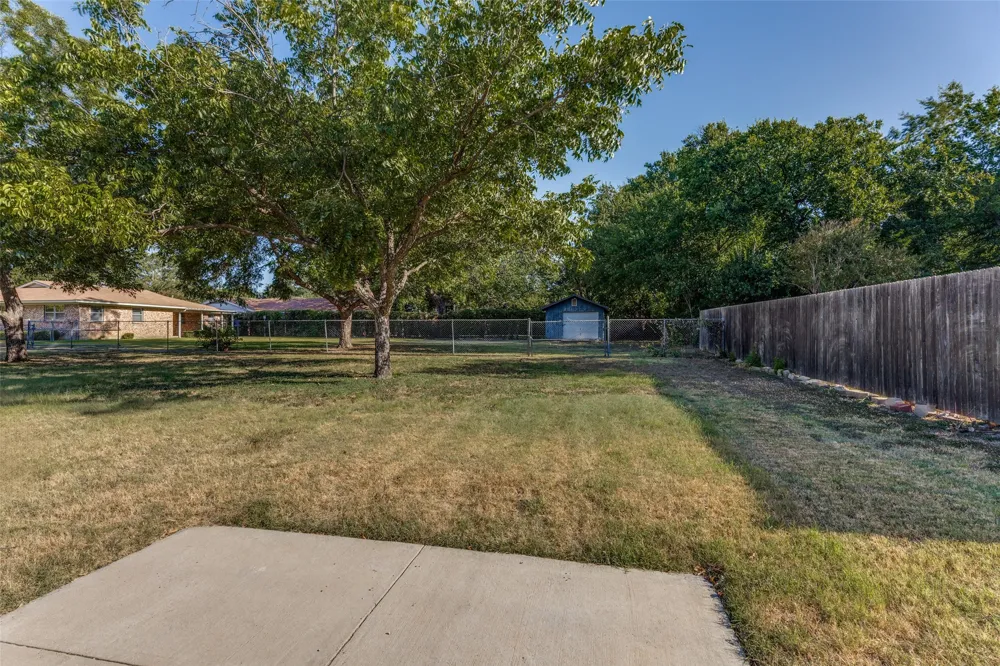 6558 Garland Avenue Fort Worth, TX 76116