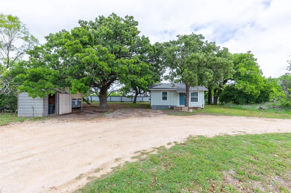 920 Gas House Road Clyde, TX 79510