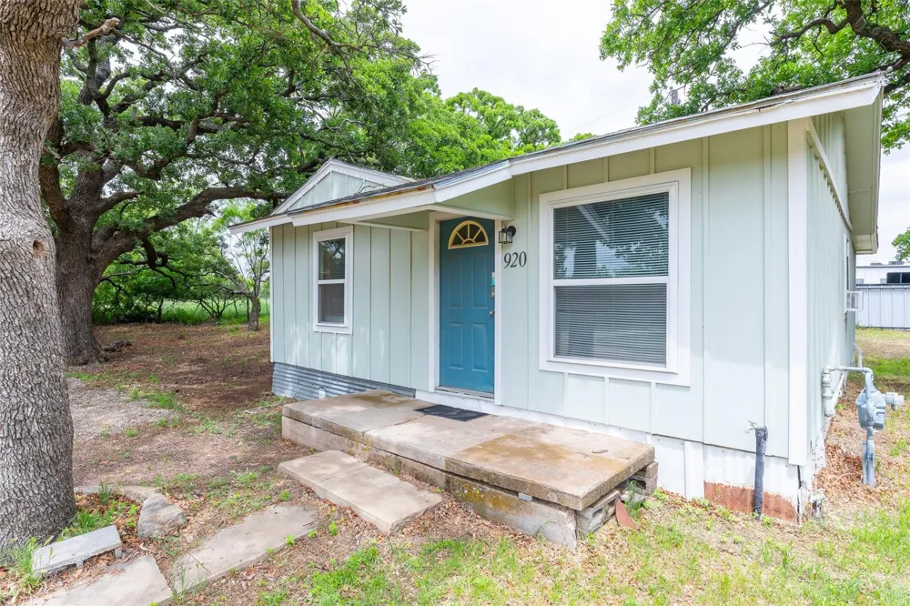 920 Gas House Road Clyde, TX 79510