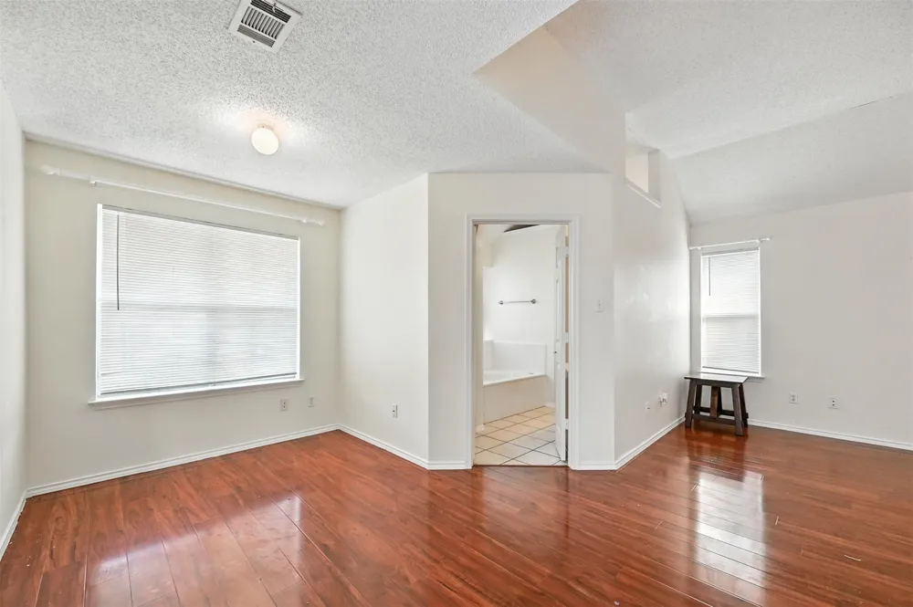 2711 Primrose Lane Rowlett, TX 75089