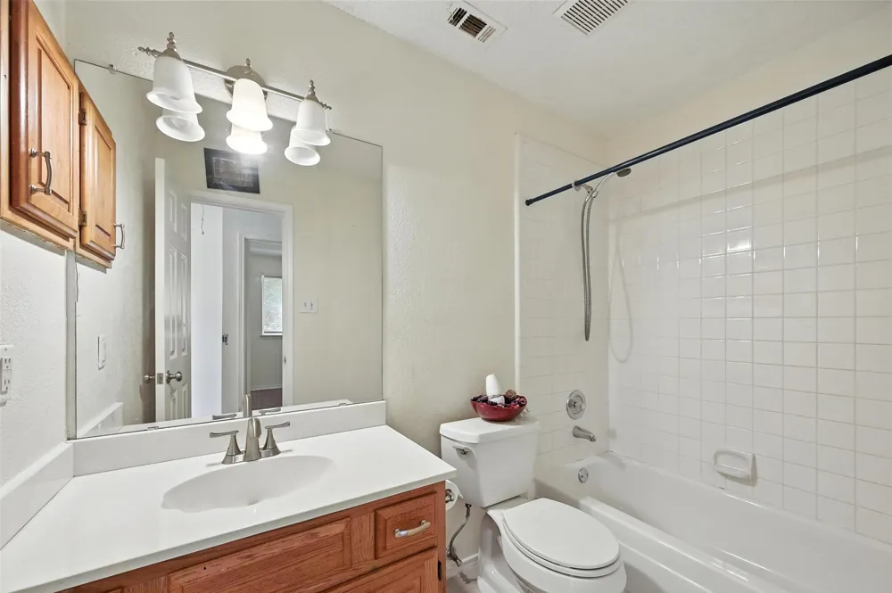 2711 Primrose Lane Rowlett, TX 75089