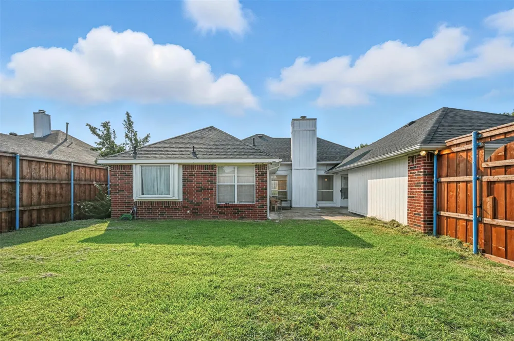 2711 Primrose Lane Rowlett, TX 75089