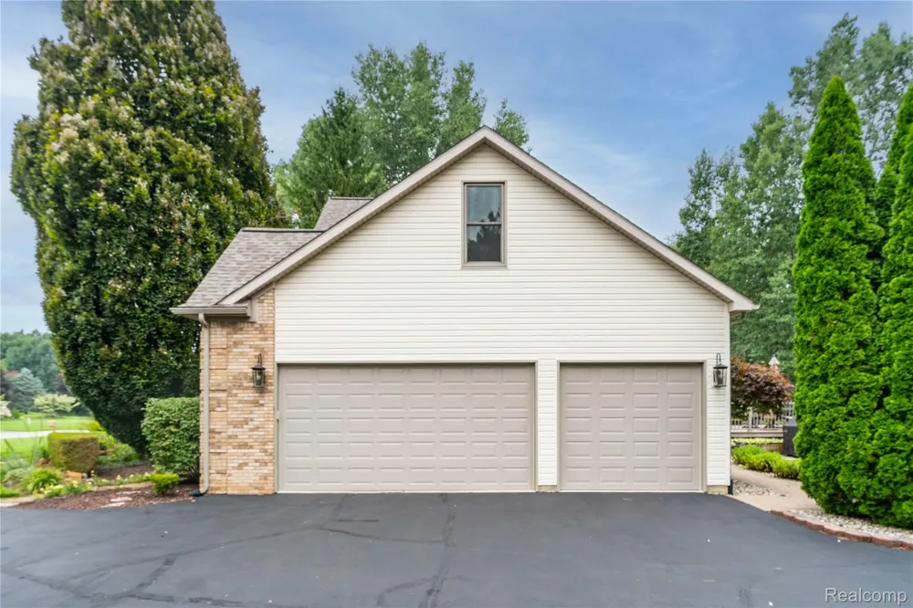 3777 Kipling Circle Genoa Township, MI 48843
