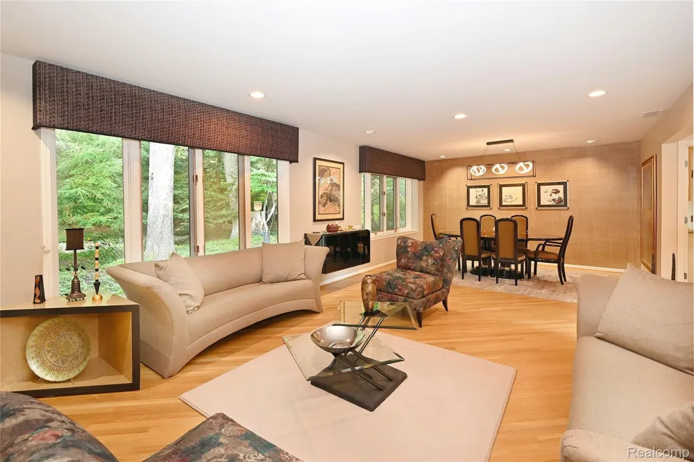 4780 Pickering Road Bloomfield Hills City, MI 48301