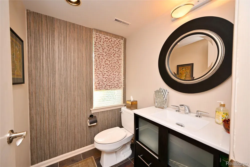 4780 Pickering Road Bloomfield Hills City, MI 48301