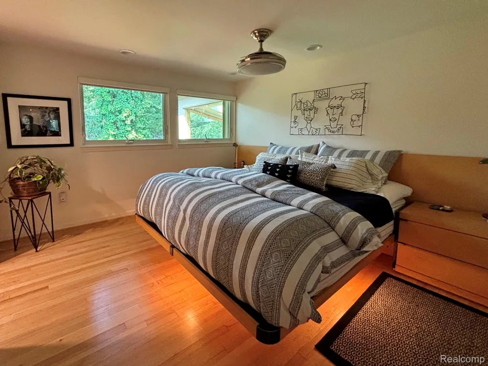4780 Pickering Road Bloomfield Hills City, MI 48301