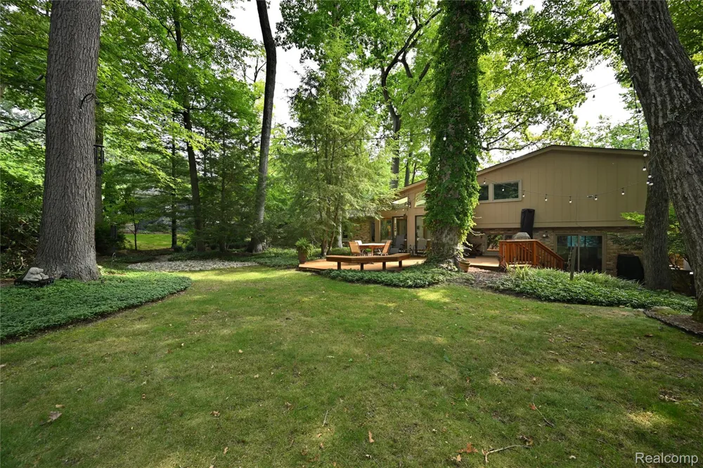 4780 Pickering Road Bloomfield Hills City, MI 48301
