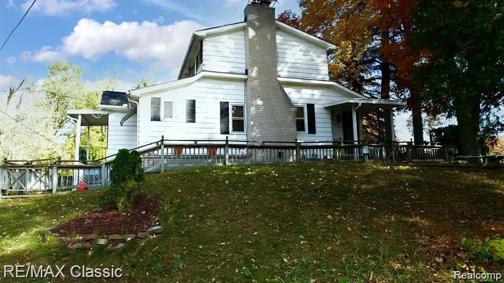 512 Fernhurst Court Orion Charter Township, MI 48362