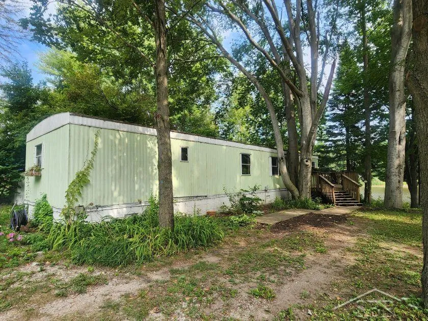 7946 Manitonka Lane Unknown, MI 48632