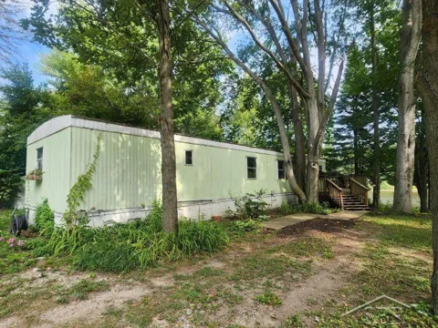 7946 Manitonka Lane