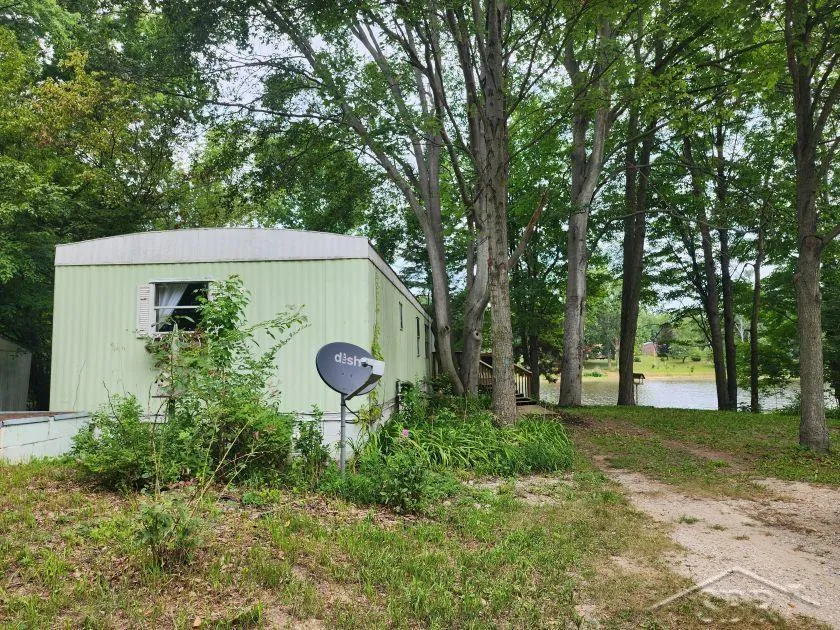 7946 Manitonka Lane Unknown, MI 48632