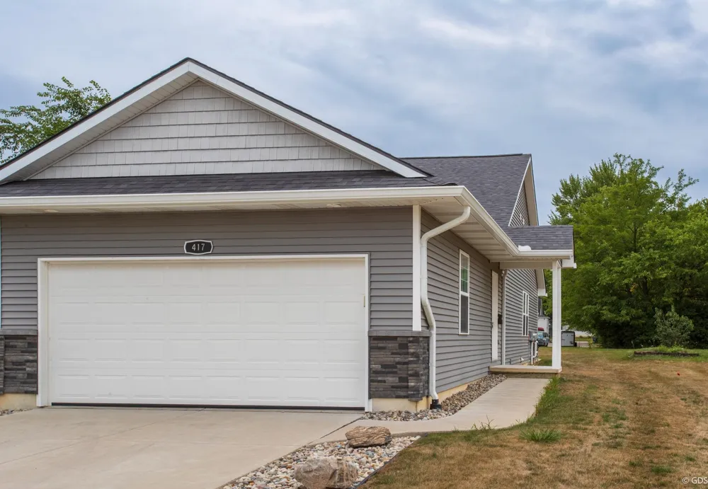 417 S Dayton Street Davison City, MI 48423