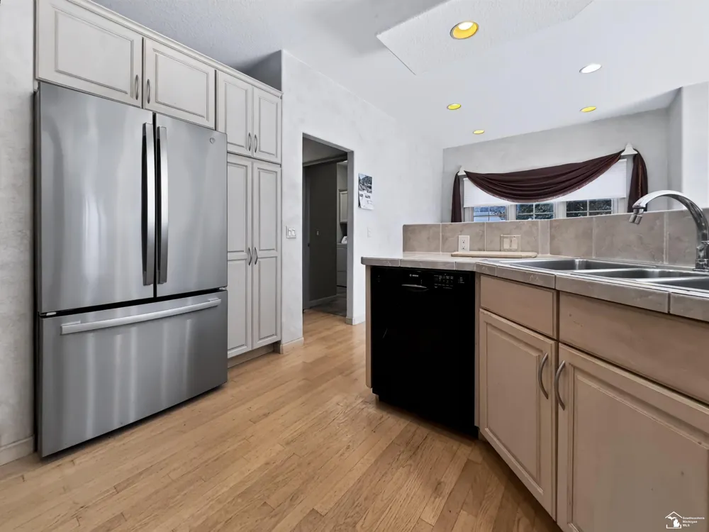 7241 Hidden Valley Drive Unknown, MI 48144