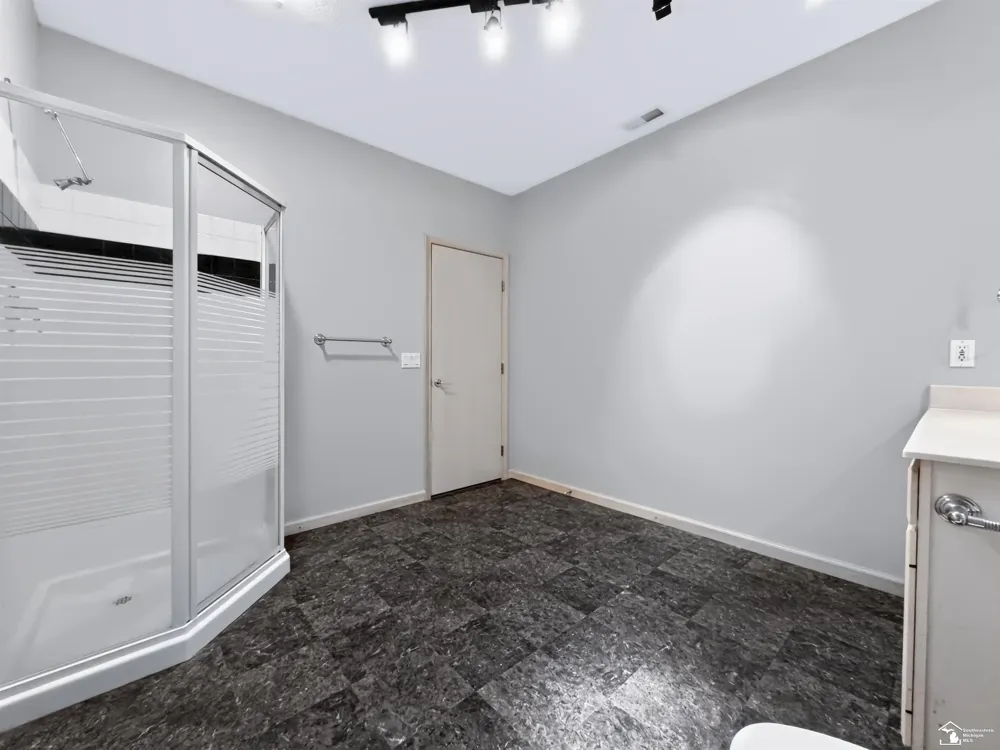 7241 Hidden Valley Drive Unknown, MI 48144