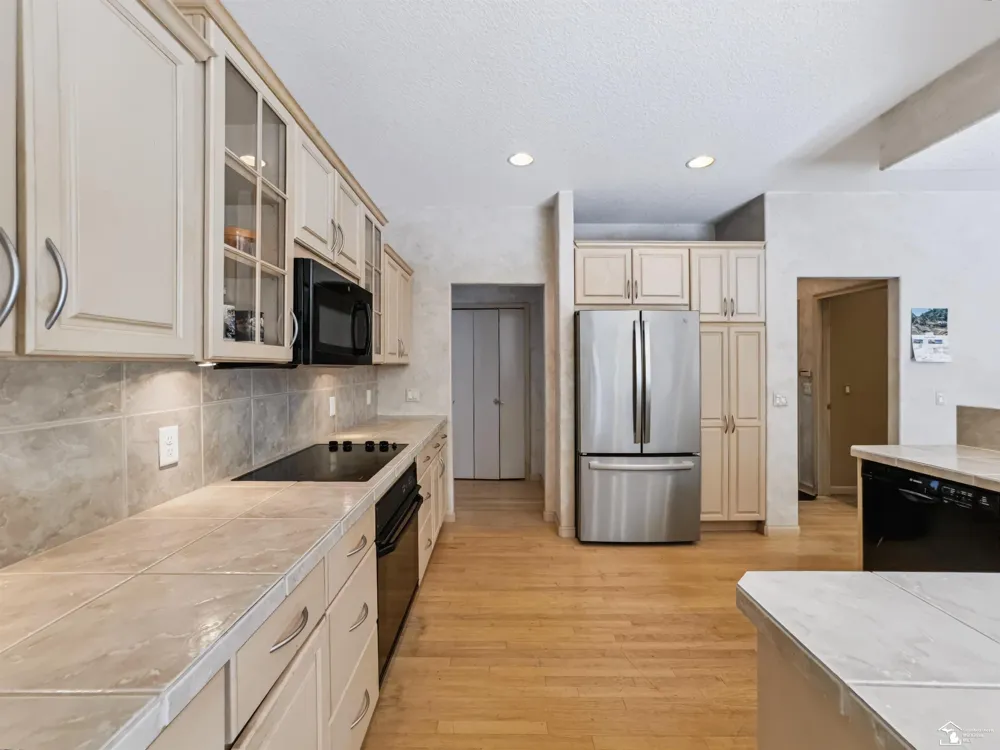 7241 Hidden Valley Drive Unknown, MI 48144