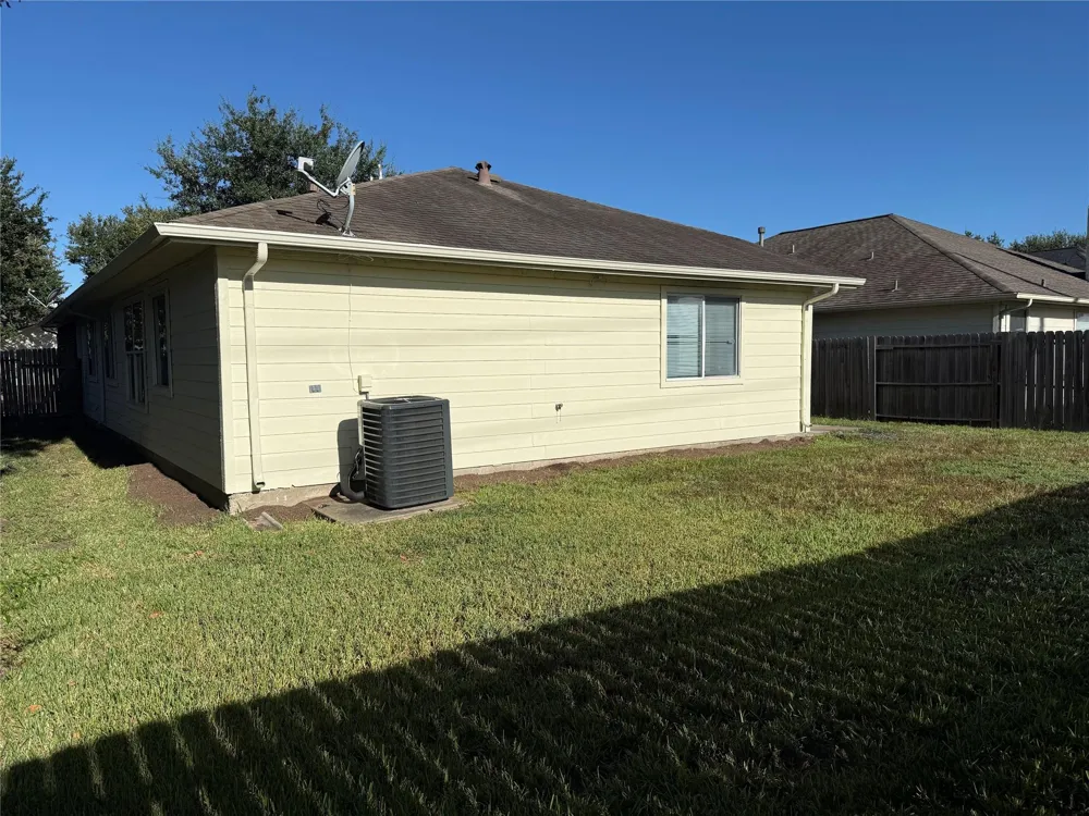 4019 Teal Run Meadow Drive Fresno, TX 77545