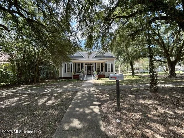 200 Magnolia Street Magnolia, MS 39652