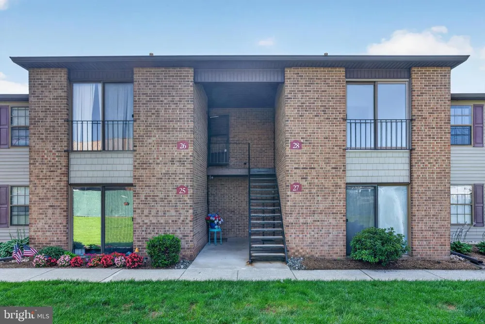 28 IPSWICH PLACE Sewell, NJ 08080