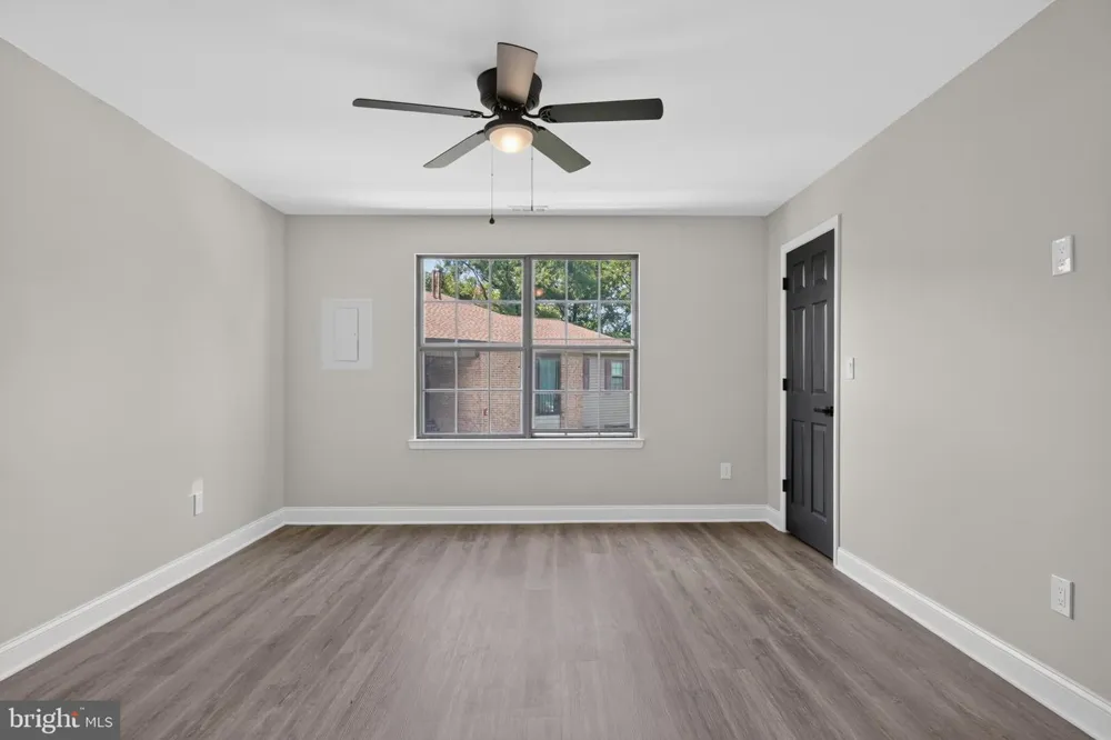 28 IPSWICH PLACE Sewell, NJ 08080