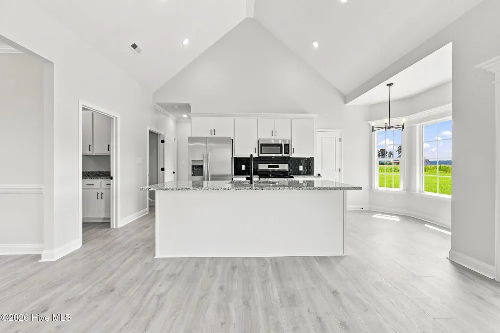 2754 Whitaker Glen Drive Farmville, NC 27828