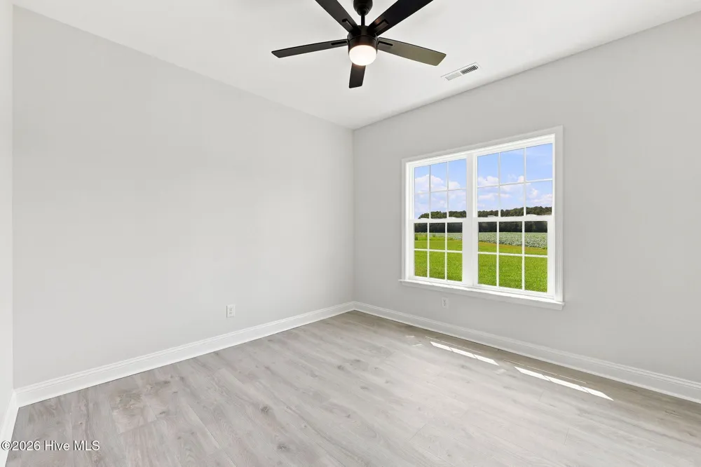 2754 Whitaker Glen Drive Farmville, NC 27828