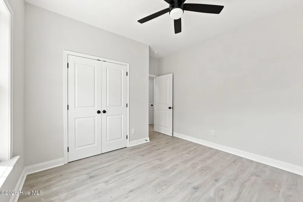 2754 Whitaker Glen Drive Farmville, NC 27828