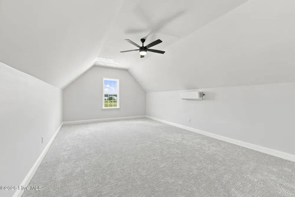 2754 Whitaker Glen Drive Farmville, NC 27828