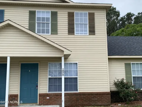 1976 W Brandymill Lane