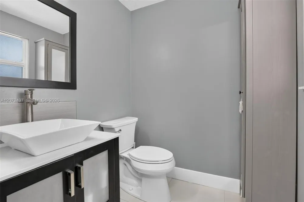 19156 NW 24th Ct Pembroke Pines, FL 33029