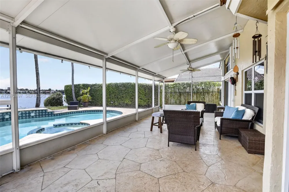 19156 NW 24th Ct Pembroke Pines, FL 33029